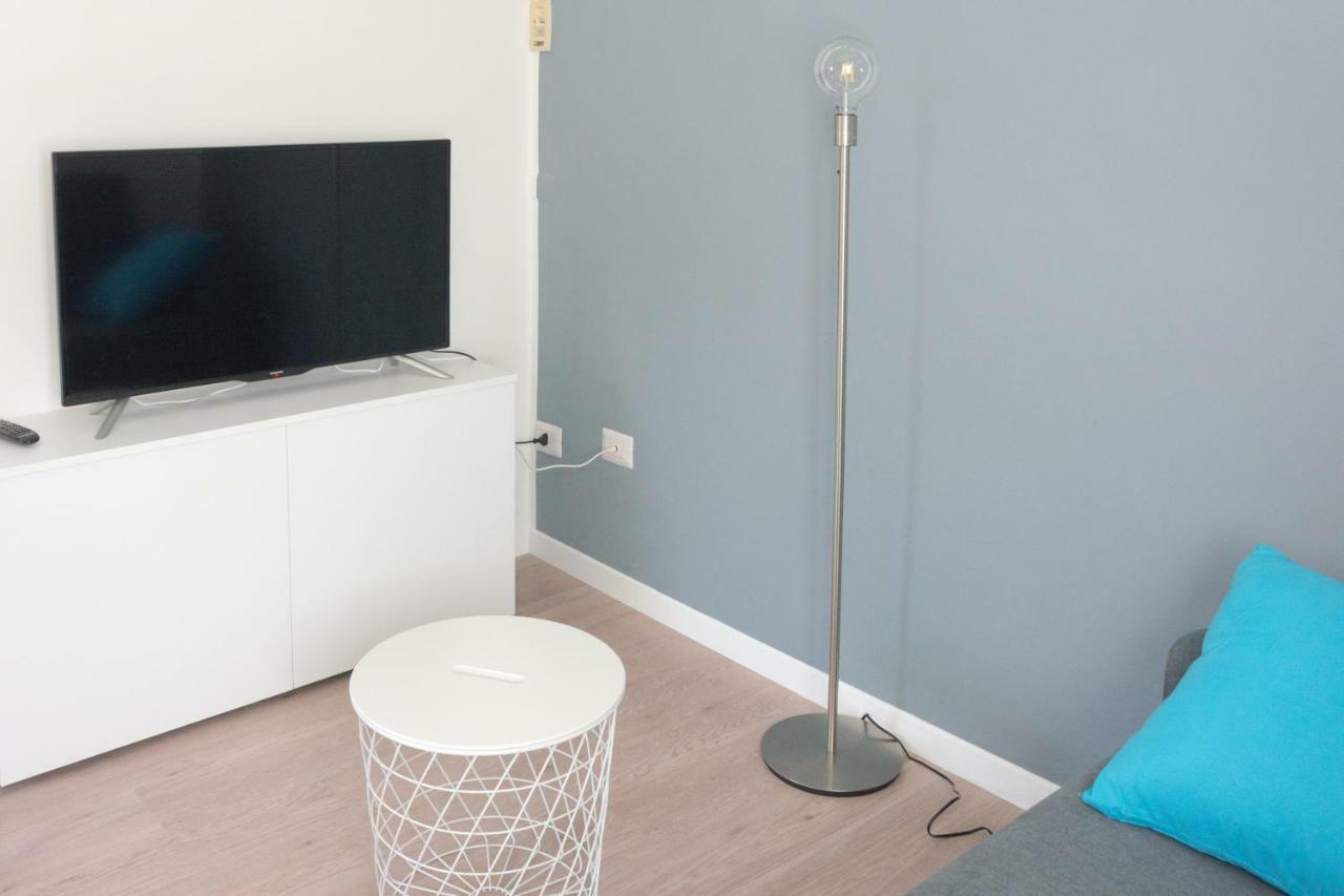 Nirvana Apartments Torbole Sul Garda Екстериор снимка